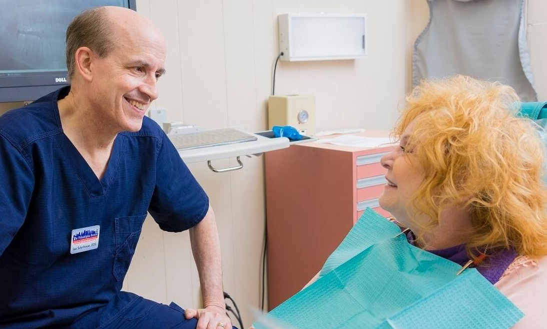 Dr. Lee Schriftman and patient at Philadelipha dental office